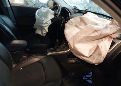 2019 Jeep Compass Latitude 4X4 из США, поврежденный, VIN 3C4NJDBB3KT807823